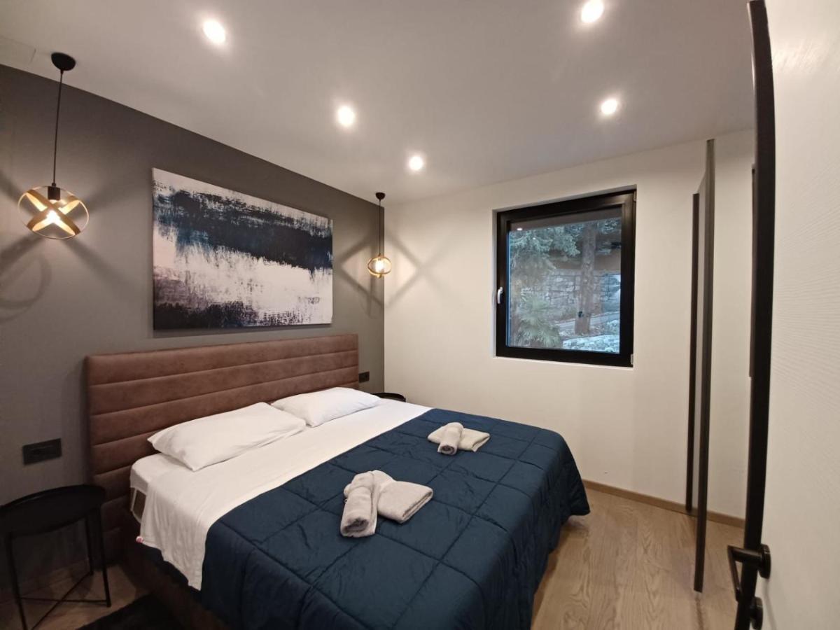 Aparthotel Villa V With Heated Pool Rijeka Exterior photo